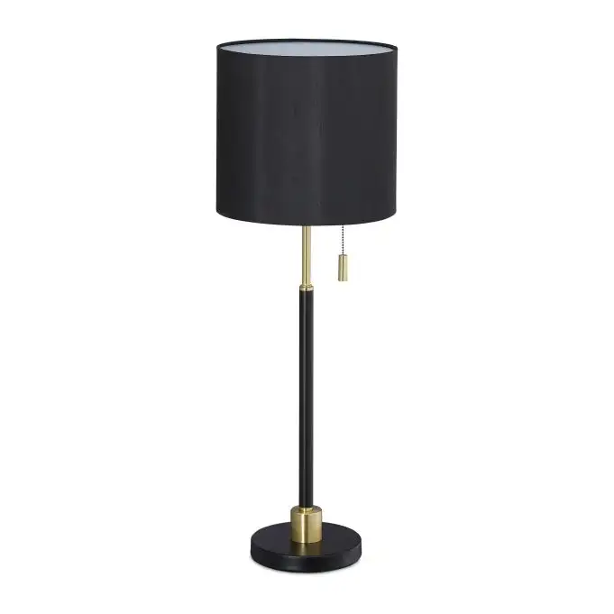 Bordslampa med dragströmbrytare