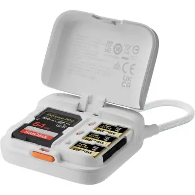 Insta360 2-in-1 Card Reader + Case -kortläsare