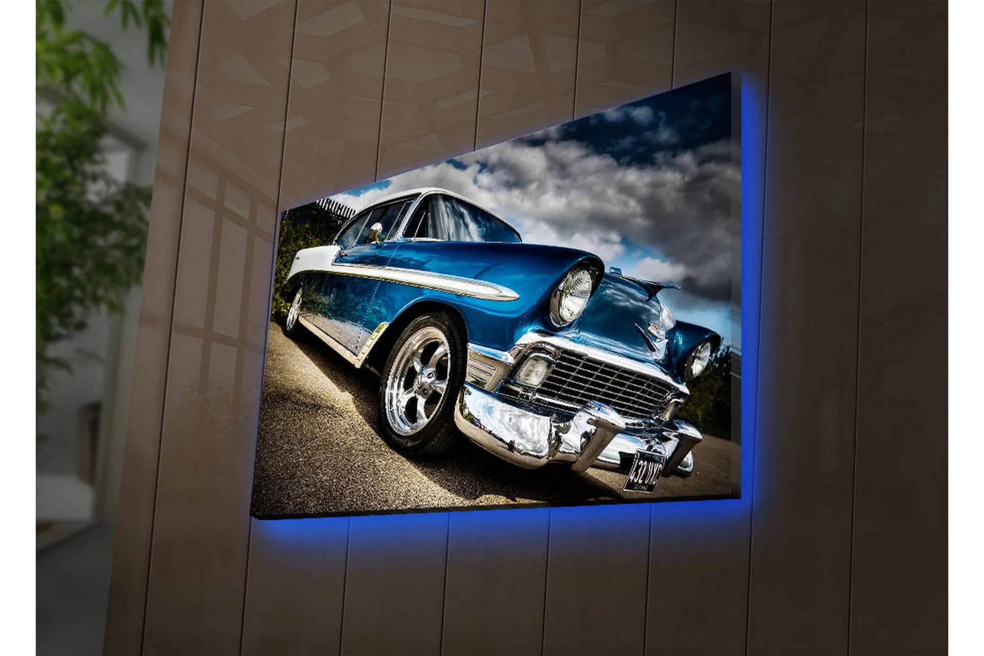 Canvastavla med LED-belysning 45x70 cm - Klassisk bil i retrostil med glänsande kromdetaljer
