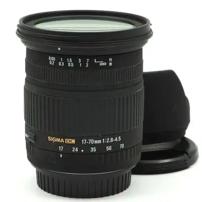 Sigma 17-70/2.8-4.5 DC -objektiv Canon BEGAGNAD