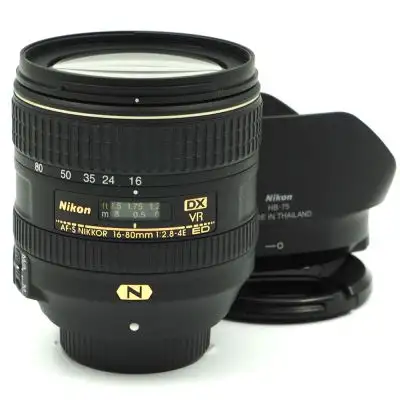 Nikkor AF-S DX 16-80/2.8-4E ED VR -objektiv BEGAGNAD