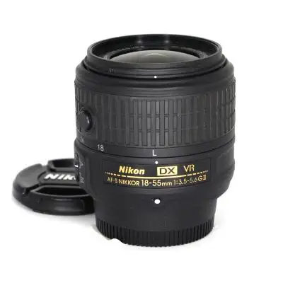 Nikkor AF-S DX 18-55/3.5-5.6G VR II -objektiv BEGAGNAD