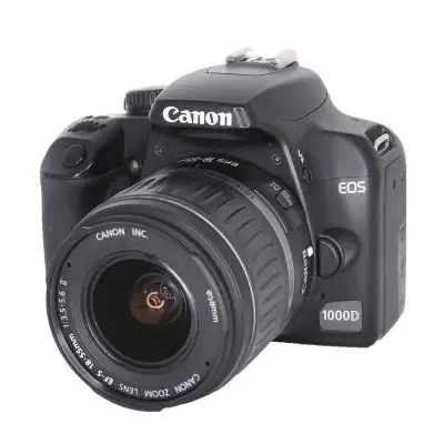 Canon EOS 1000D + 18-55mm f/3.5-5.6 II BEGAGNAD