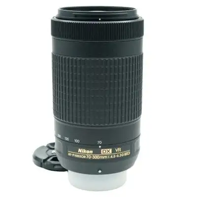 Nikkor AF-P DX 70-300/4.5-6.3G ED VR -objektiv BEGAGNAD