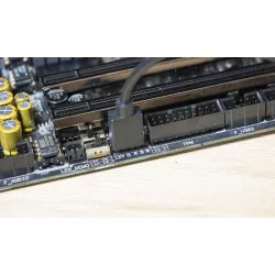 Cooler Master 1-till-3 RGB splitterkabel