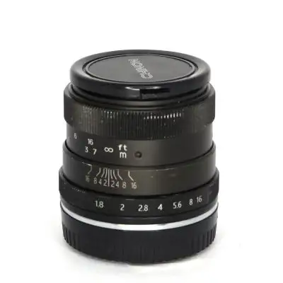 Pergear 50mm f/1.8 -objektiivi, Fujifilm X BEGAGNAD
